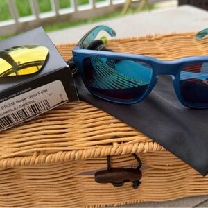 Oakley Holbrook XS Polarized Sunglasses
